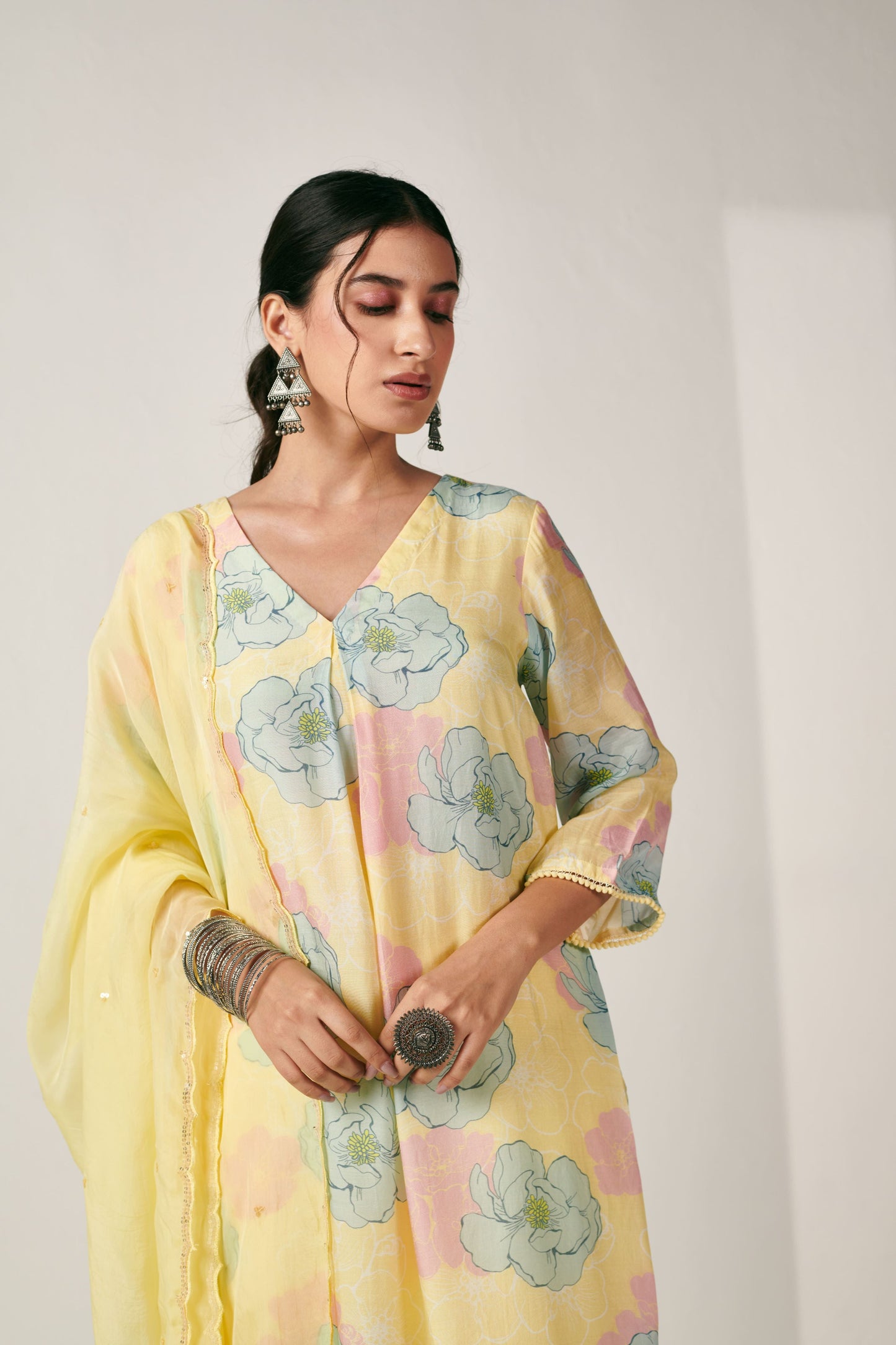 Bagicha Floral Kurta Set