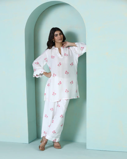 Saanjh: White Floral Digital Printed Cord Set
