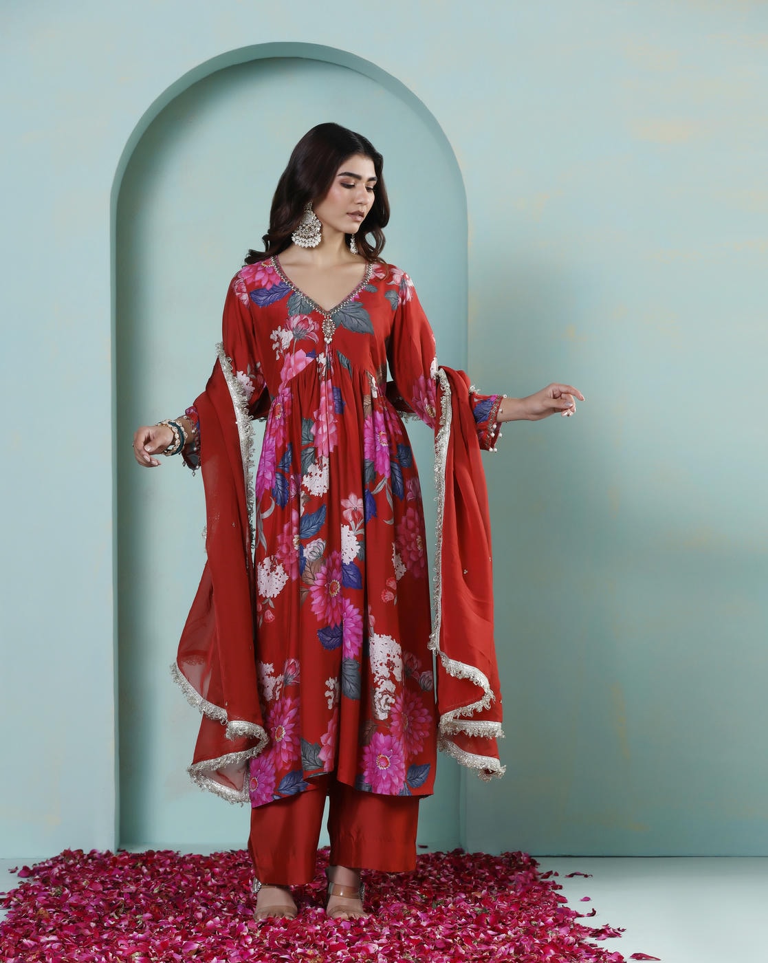 Saanjh: Red Floral Digtal Printed Embroidred Kurta Set of 2