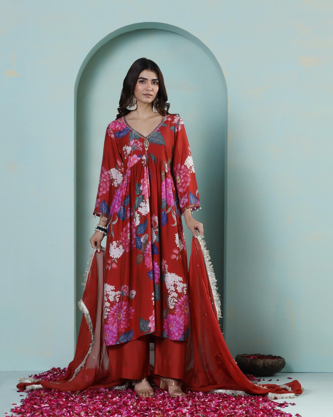 Saanjh: Red Floral Digtal Printed Embroidred Kurta Set of 2