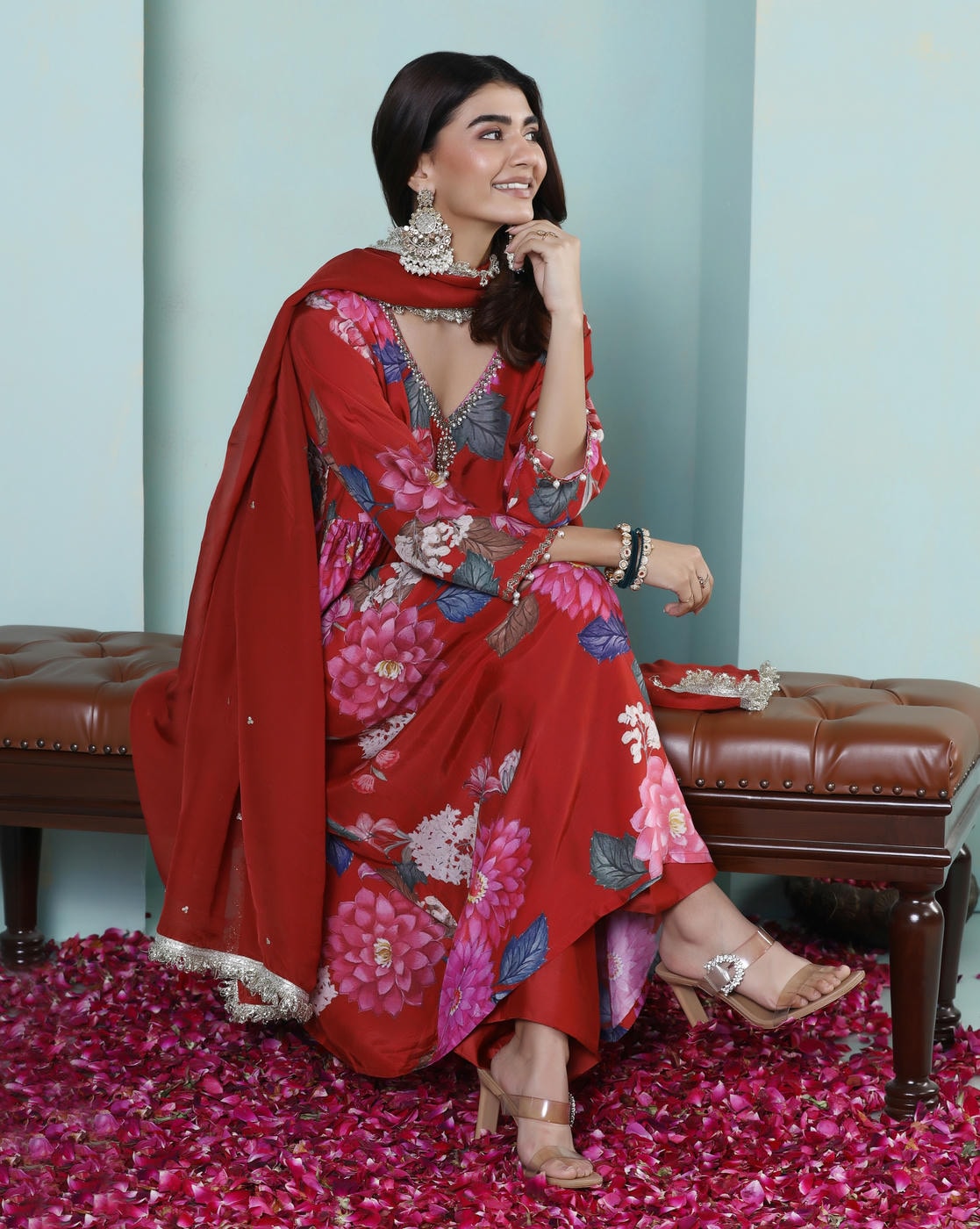 Saanjh: Red Floral Digtal Printed Embroidred Kurta Set of 2