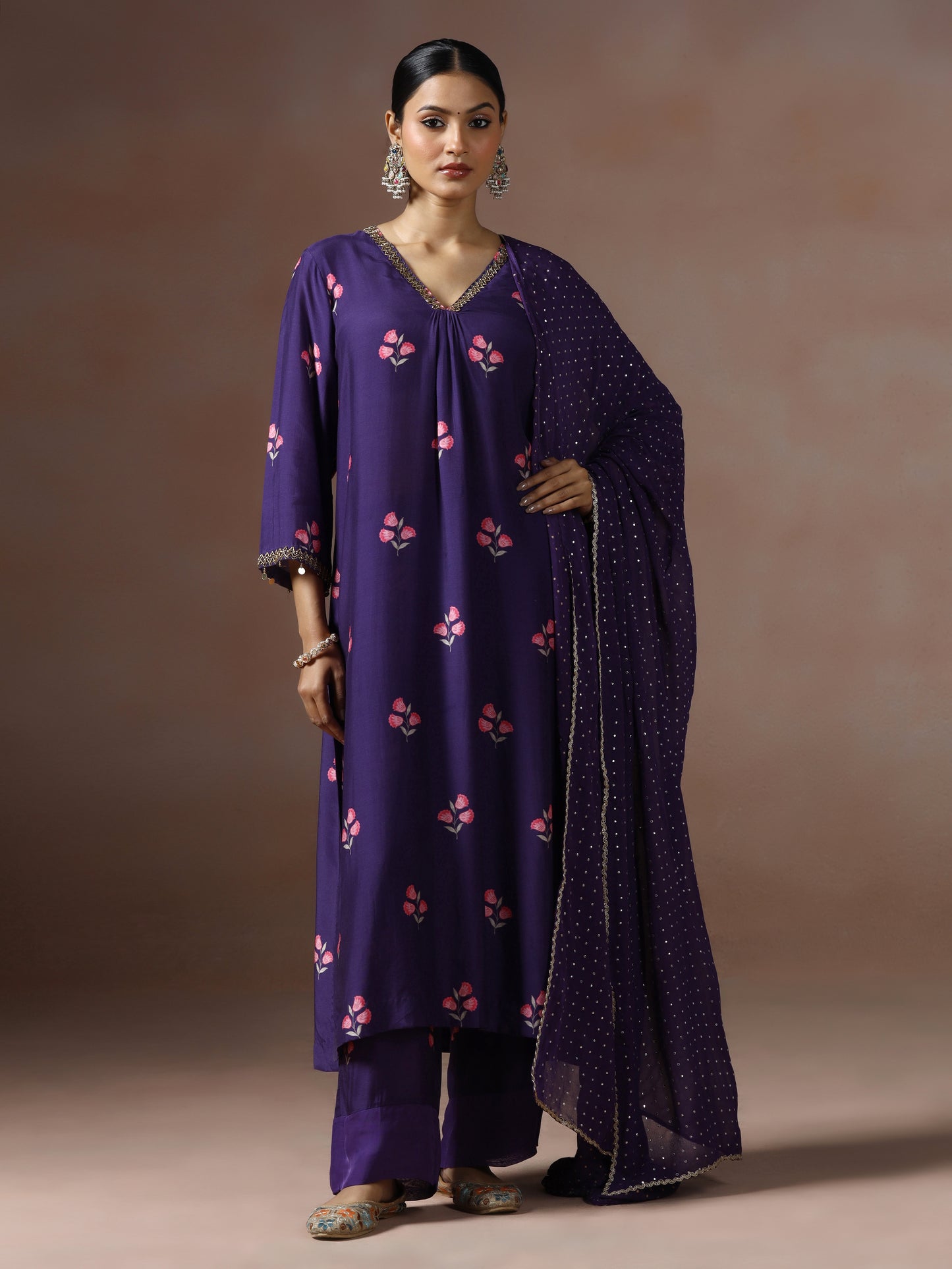 Saanjh: Purple Floral Digtal Printed Embroidred Kurta Set of 2