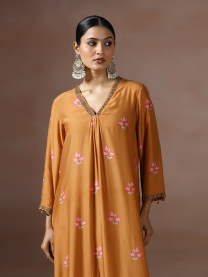 Saanjh: Mustard Floral Digtal Printed Embroidred Kurta Set of 2