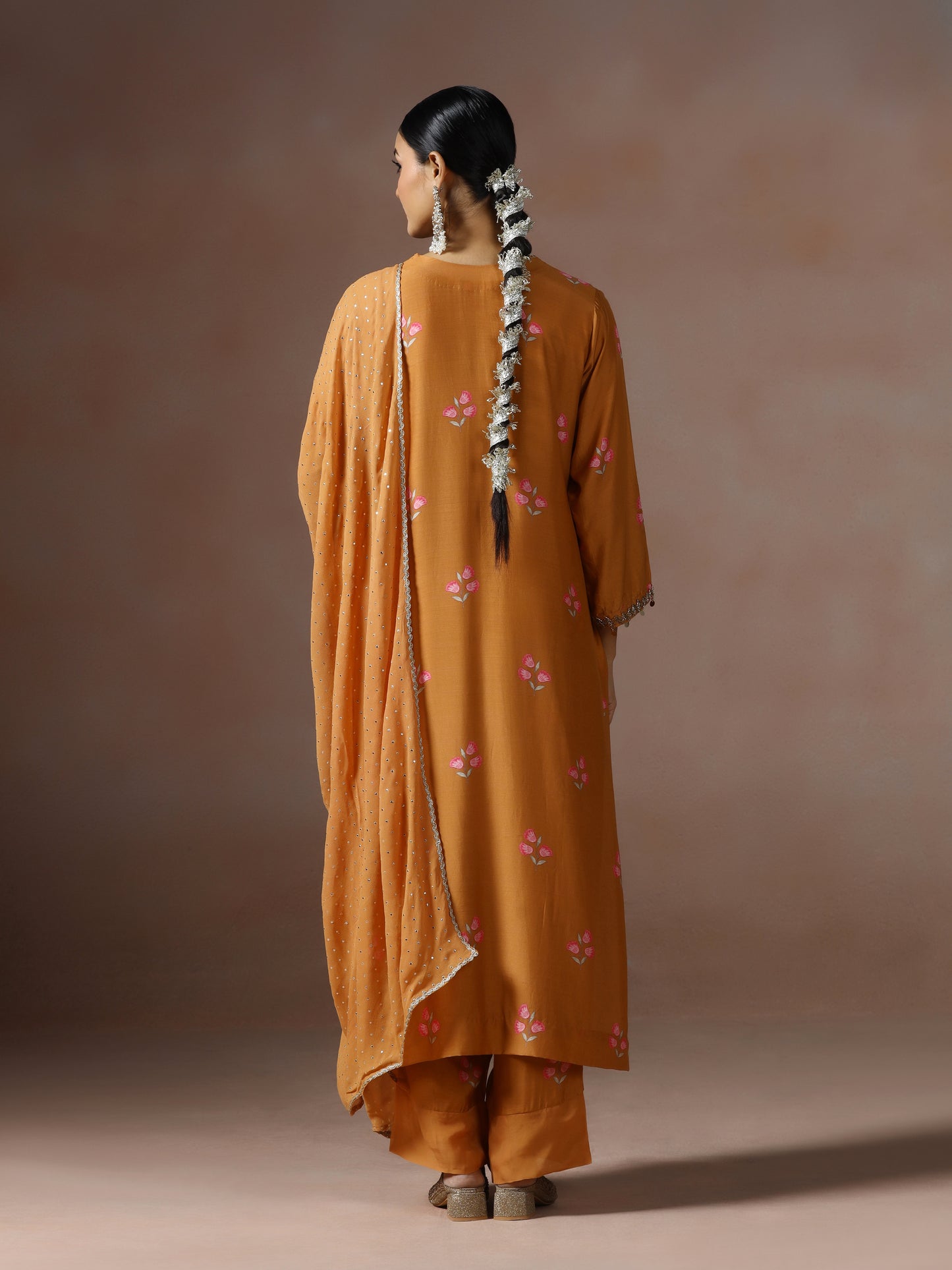 Saanjh: Mustard Floral Digtal Printed Embroidred Kurta Set of 2