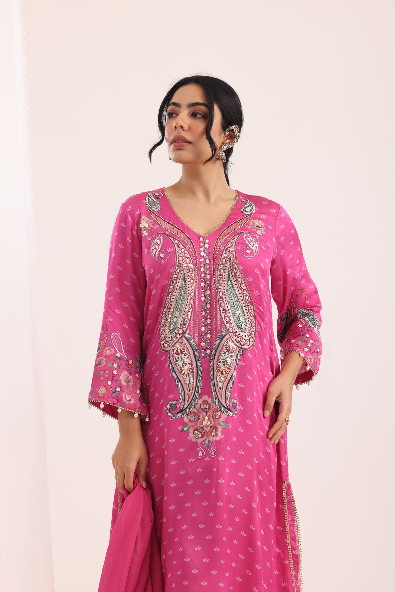 Keri placement Kurta set