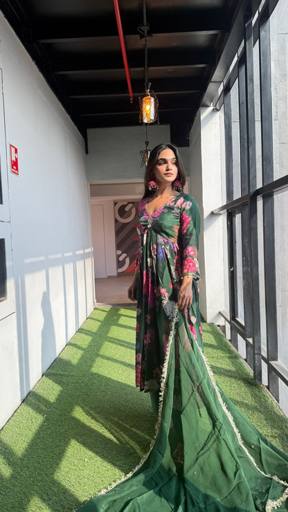 Saanjh: Green Floral Digtal Printed Embroidred Kurta Set of 3