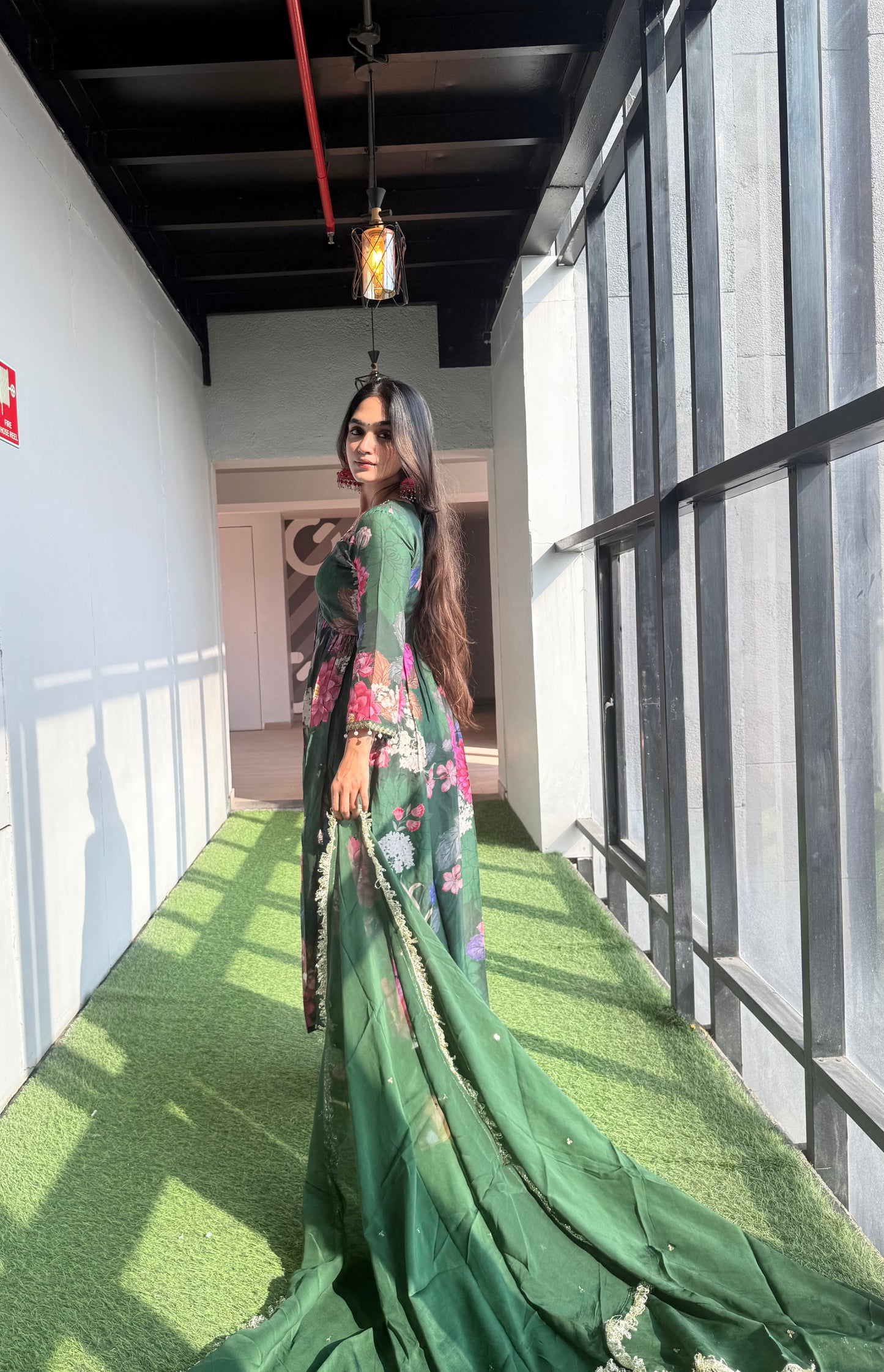 Saanjh: Green Floral Digtal Printed Embroidred Kurta Set of 3