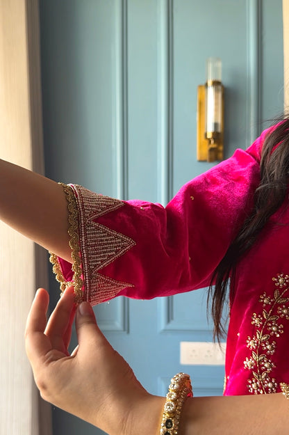 Nakqsh Velvet Kurta set