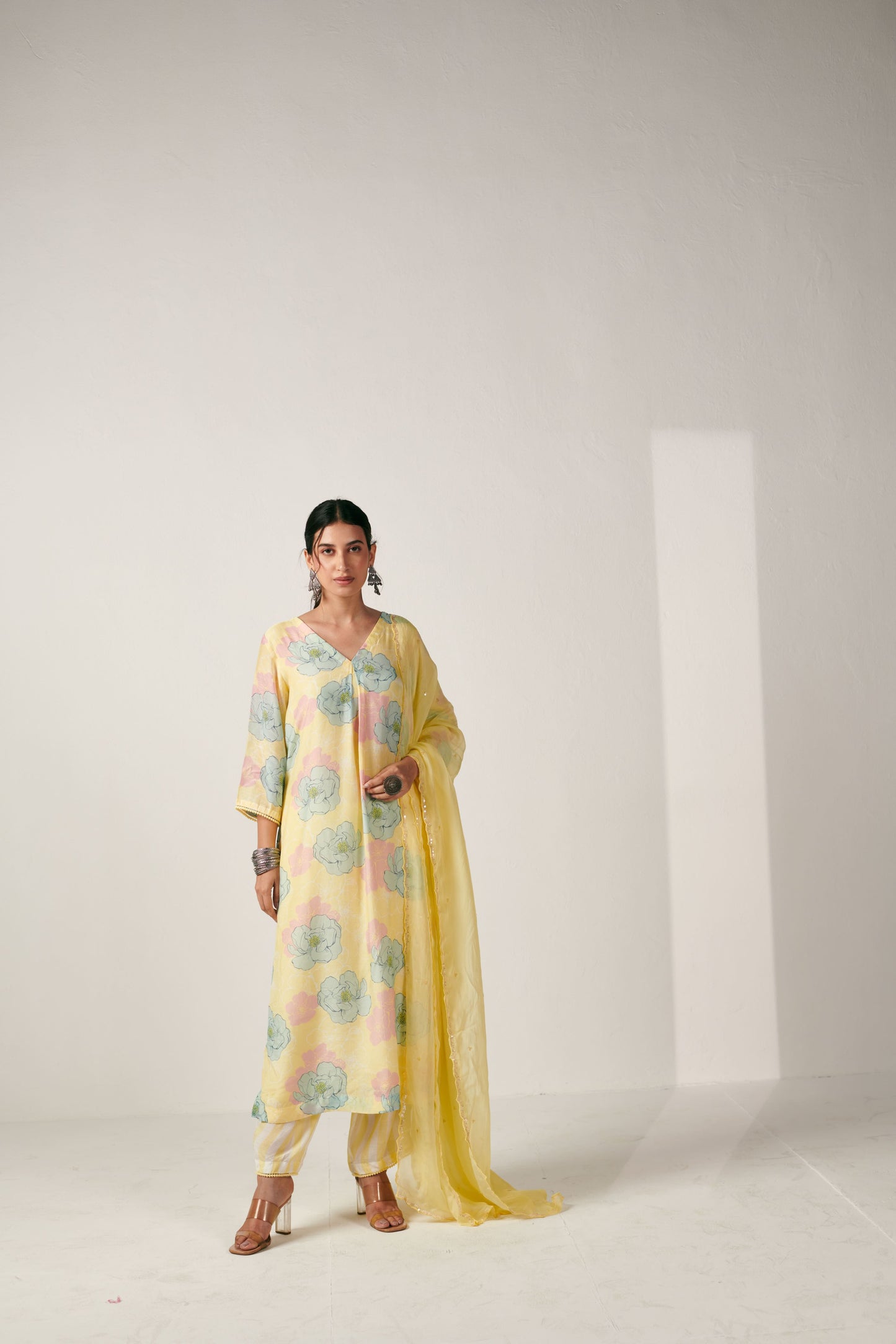 Bagicha Floral Kurta Set
