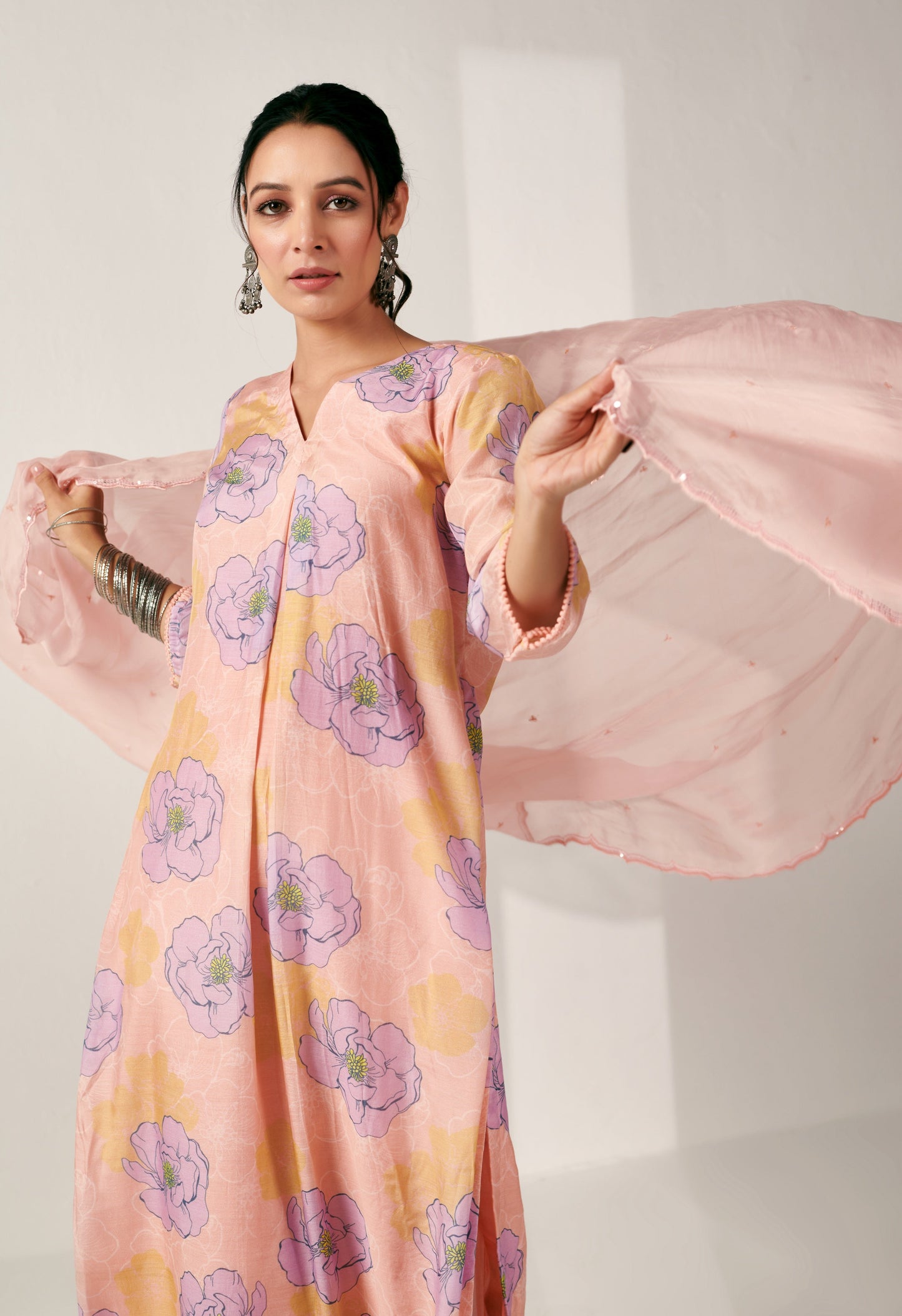 Bagicha Floral Kurta Set