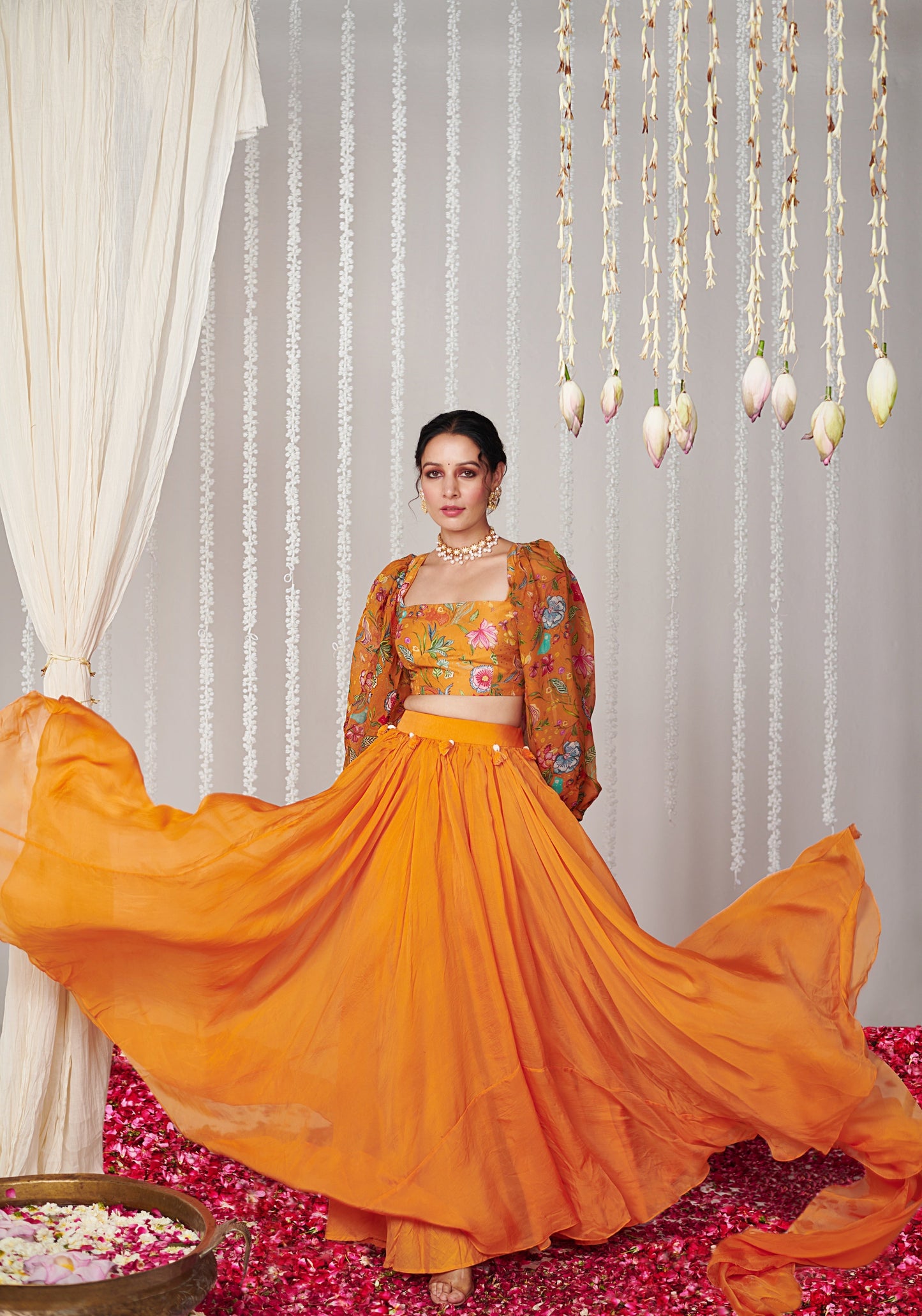 Bagicha Solid Lehenga Set