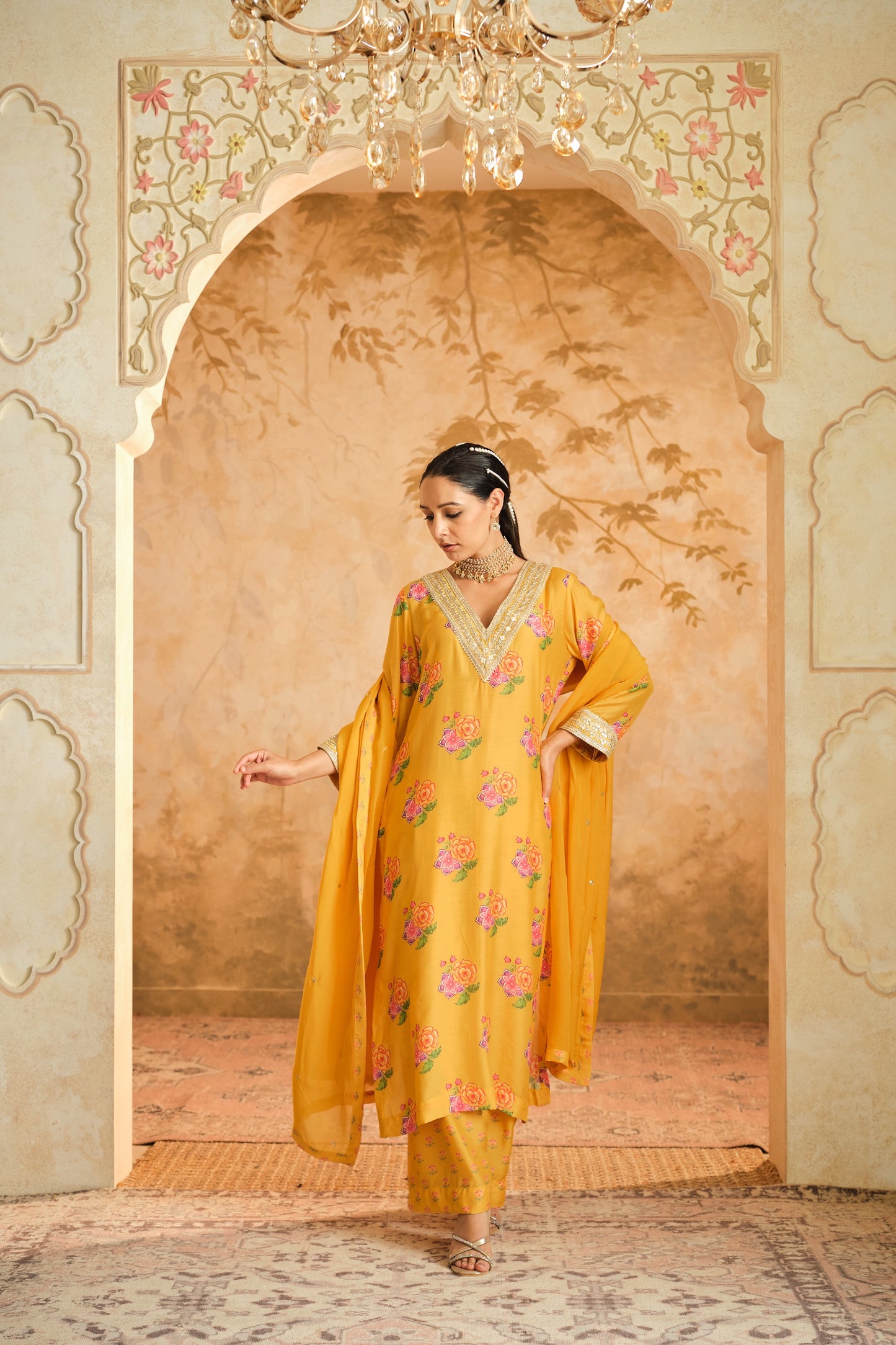 Raag floral buta kurta set
