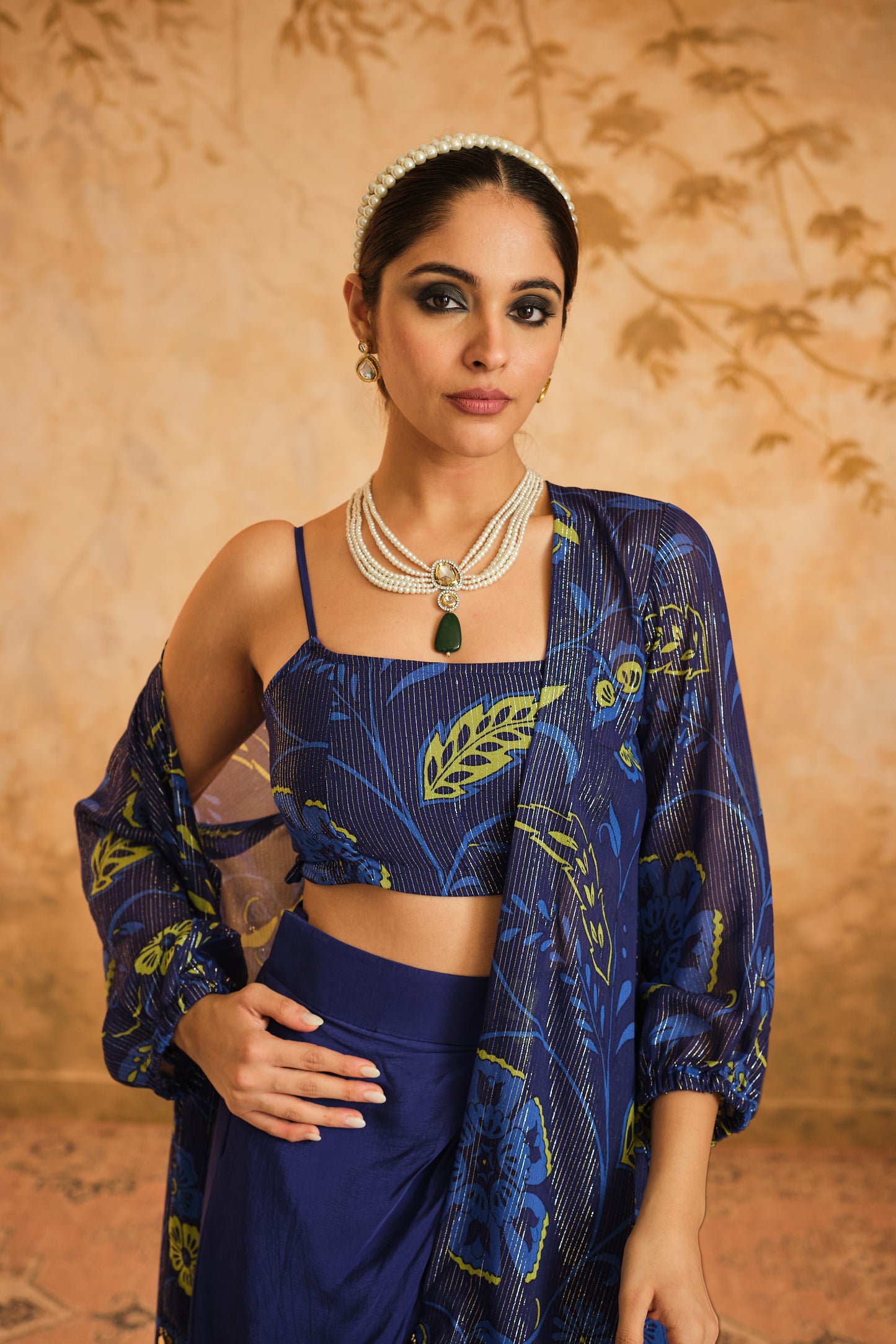 Doree Cape Set